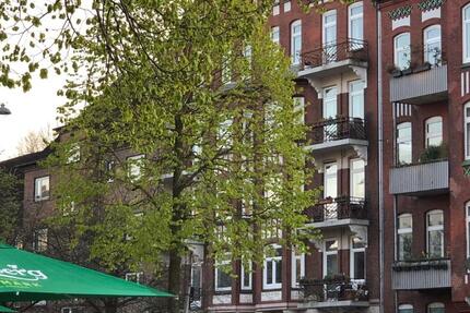 4-Zimmer-AltbauWohnung Holtenauer, Balkon, Loggia, EBK, vermietet