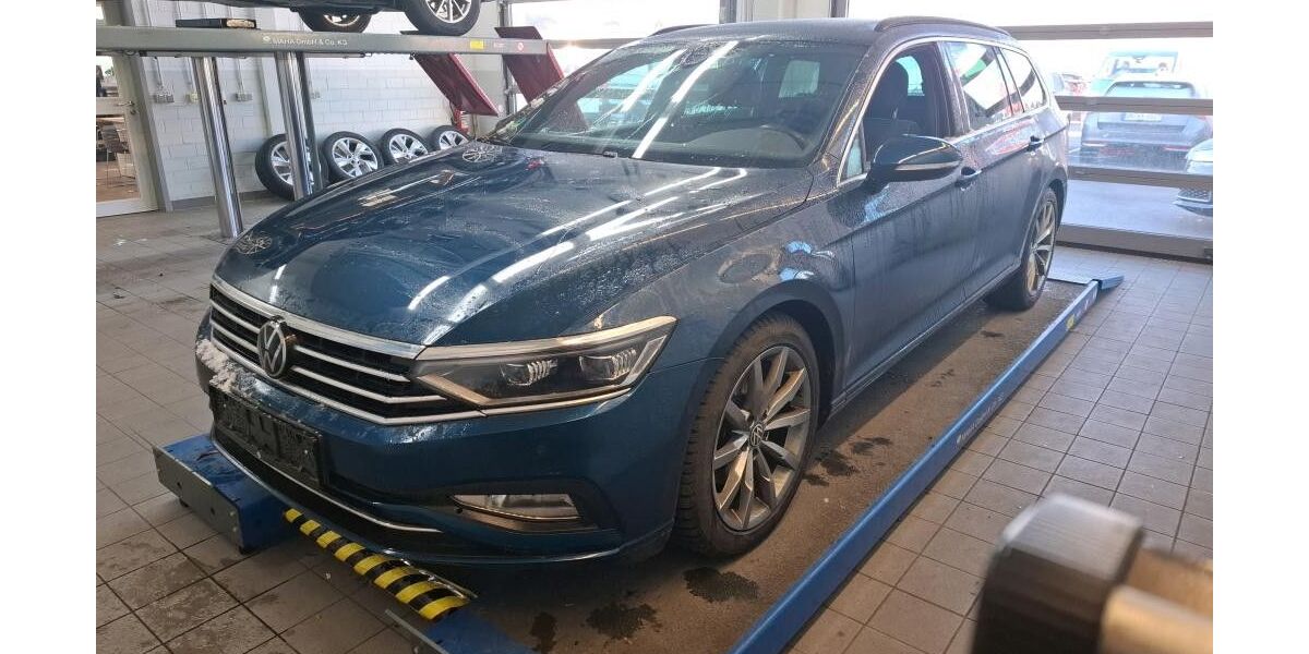 VW Passat 100.510 km 20.980 &euro; Neumünster 24537