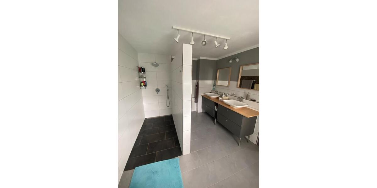 Doppelhaushälfte Bordesholm - 3 Zimmer, 110 m&sup2;, 800&euro; | Angebot:23711894