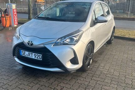 Toyota Yaris 65.000 km 9.000 &euro; Kirchbarkau 24245