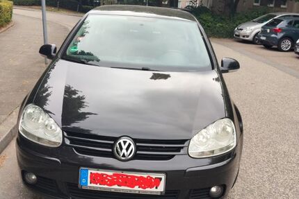 VW Golf 206.000 km 2.350 &euro; Kiel 24109