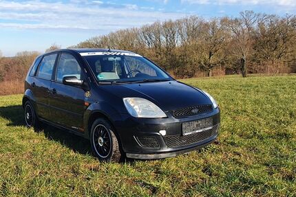 Ford Fiesta 180.000 km 1.700 &euro; KLEINFLINTBEK 24220