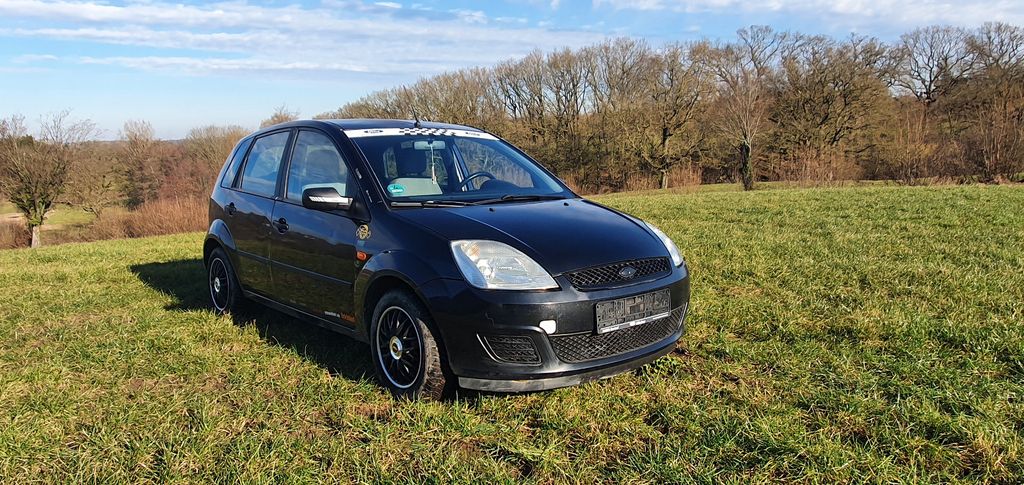 Ford Fiesta 180.000 km 1.700 &euro; KLEINFLINTBEK 24220
