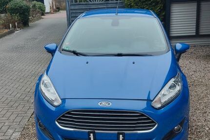 Ford Fiesta 139.120 km 3.999 &euro; Neumünster 24539