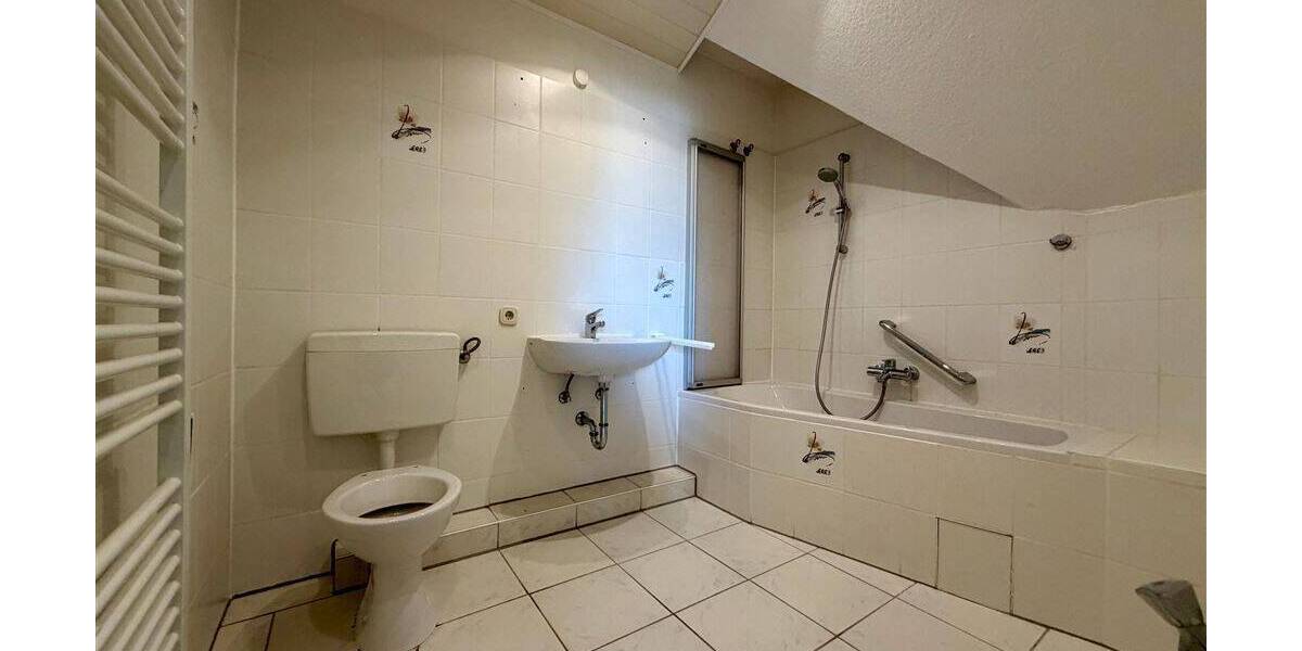 Etagenwohnung Kiel Holtenau - 2 Zimmer, 64 m&sup2;, 815&euro; | Angebot:26933947