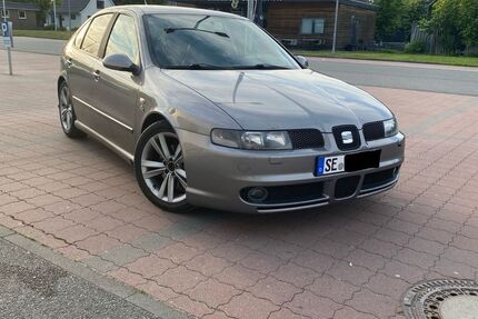 Seat Leon 322.000 km 2.900 &euro; Bornhöved 24619