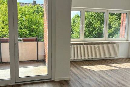Wohnung Kiel Neumühlen-Dietrichsdorf - 2 Zimmer, 65 m&sup2;, 600&euro; | Angebot:26779746