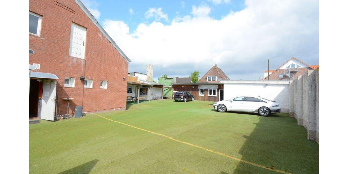 Mehrfamilienhaus, Wohnhaus Büdelsdorf - 580.000&euro; | Angebot:25604779