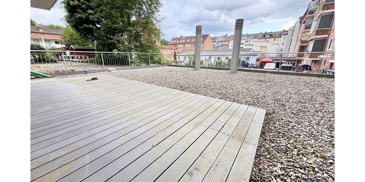Etagenwohnung Kiel - 2 Zimmer, 76 m&sup2;, 1.125&euro; | Angebot:26803709