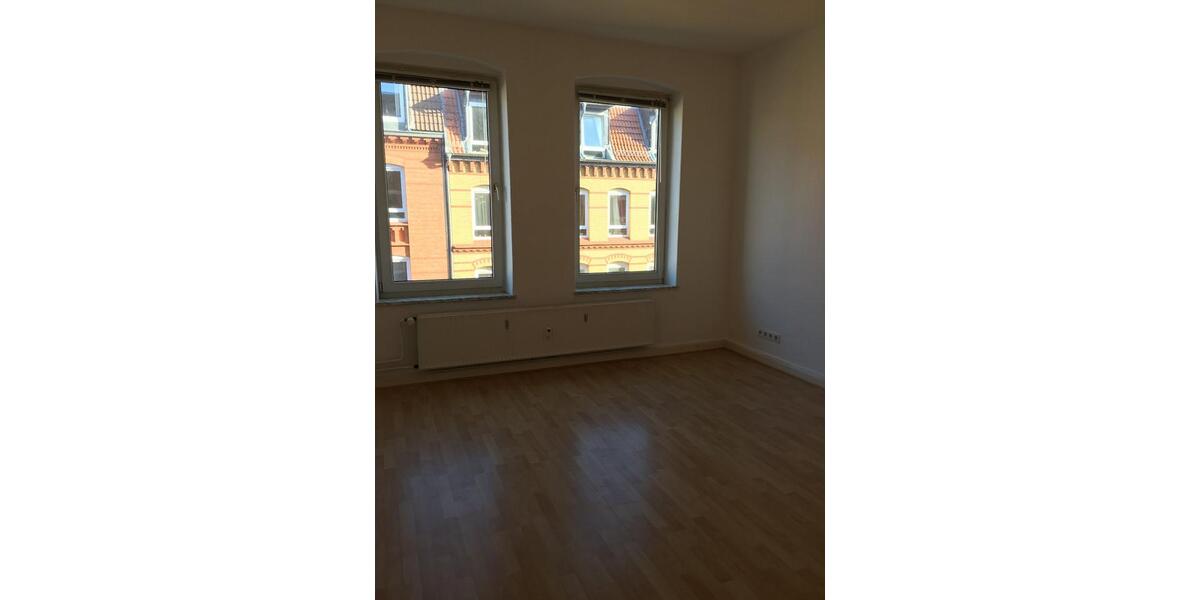Etagenwohnung Kiel Blücherplatz - 3 Zimmer, 75 m&sup2;, 1.200&euro; | Angebot:25945723