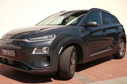 Hyundai KONA Elektro 55.000 km 19.300 &euro; Kiel 24149