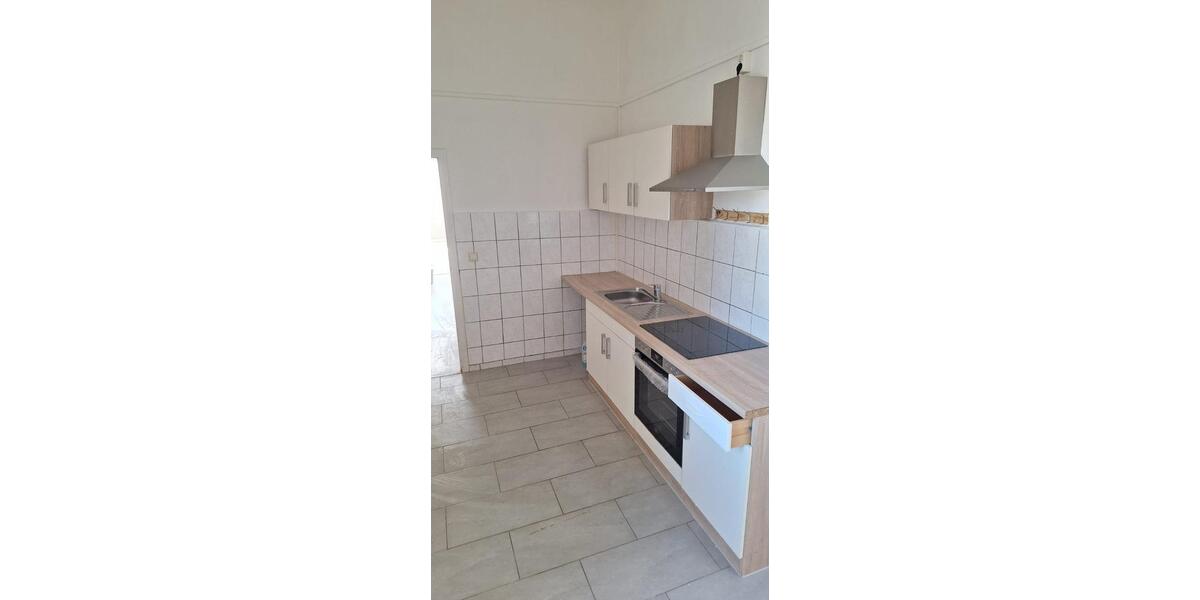 Etagenwohnung Neumünster - 4 Zimmer, 102 m&sup2;, 1.020&euro; | Angebot:26546962