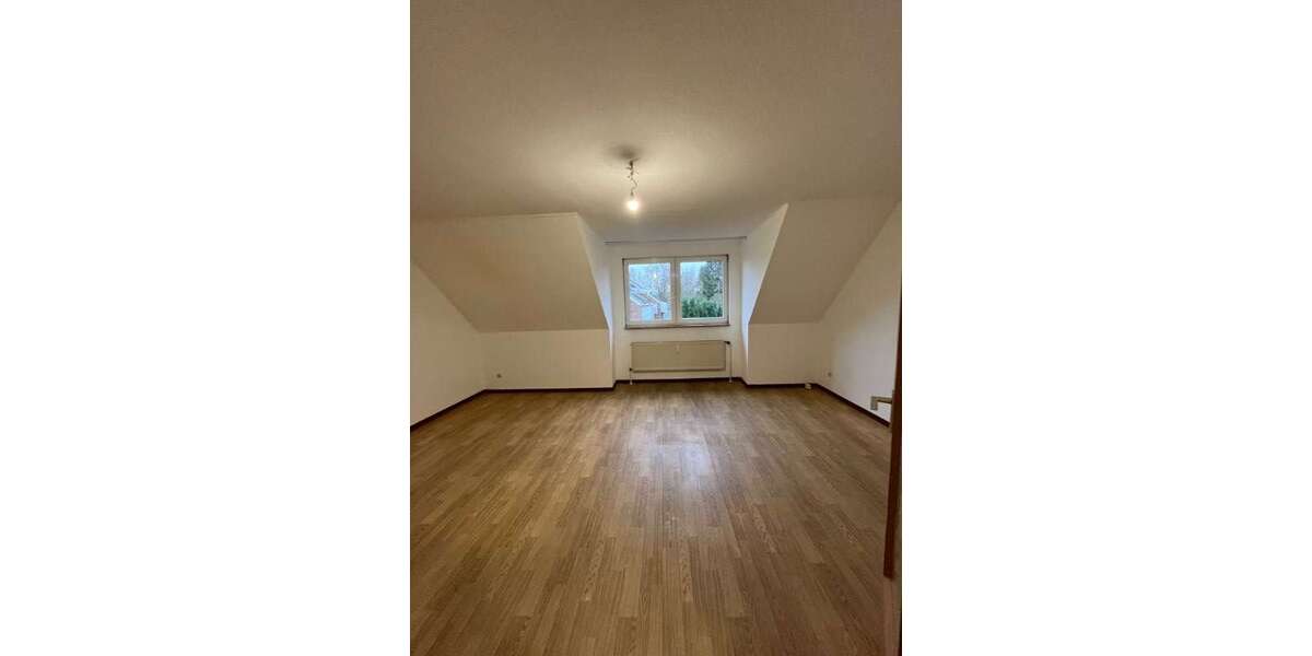 Wohnung zum Mieten in Büdelsdorf 635 € 83 m² 3.5 zimmer