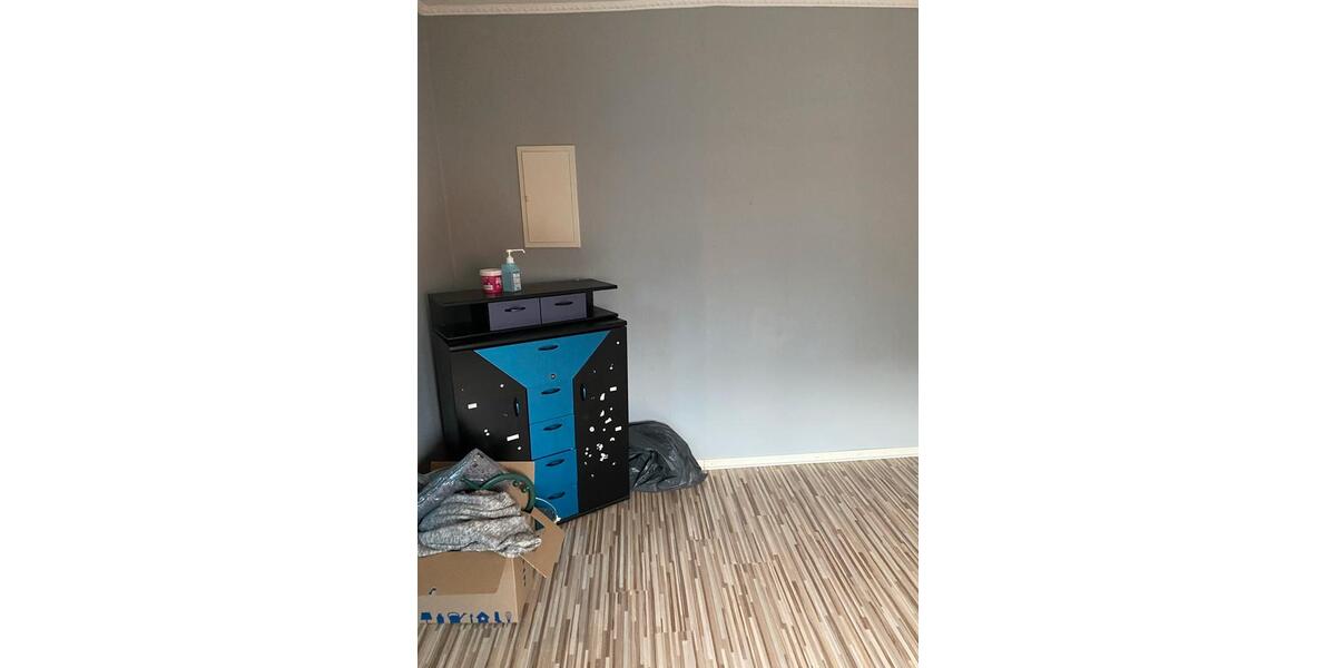 Dachgeschoßwohnung Neumünster - 3 Zimmer, 95 m&sup2;, 850&euro; | Angebot:24564033