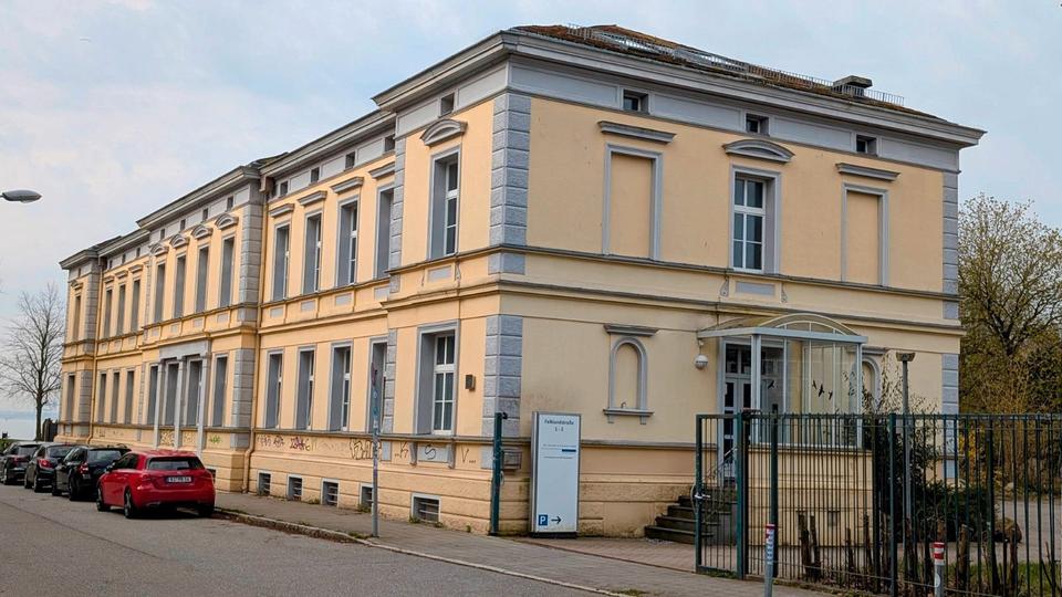 Dachgeschoßwohnung Kiel Friedrichsort - 4 Zimmer, 92 m&sup2;, 1.164&euro; | Angebot:26183333