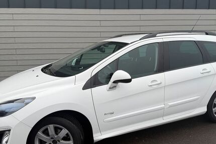 Peugeot 308 210.833 km 6.150 &euro; Neumünster 24536