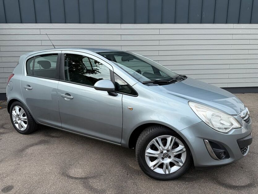 Opel Corsa 135.664 km 4.500 € Neumünster 24536
