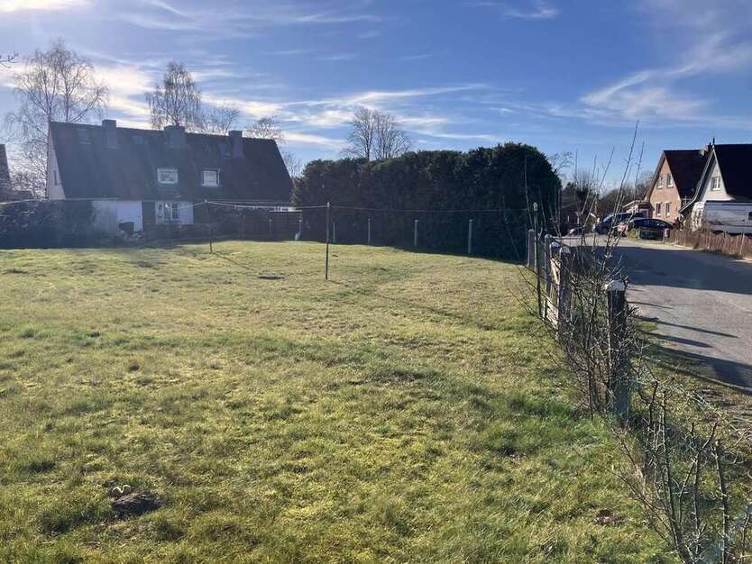 Grundstück zu verkaufen in Bosau 109.000 € 371 m²