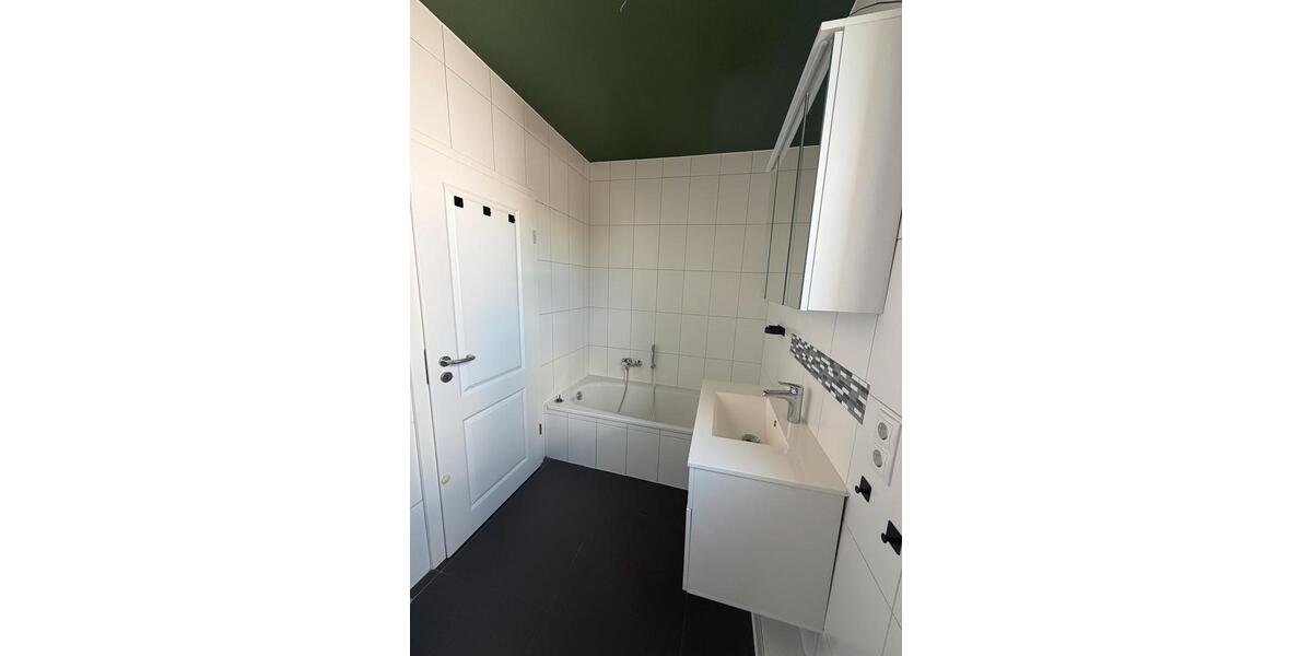 Reihenhaus Kiel Meimersdorf - 5 Zimmer, 122 m&sup2;, 438.000&euro; | Angebot:27154205