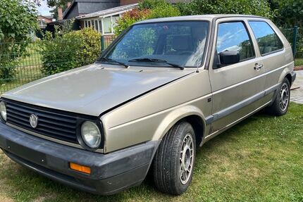VW Golf 122.782 km 2.250 &euro; Schinkel 24214