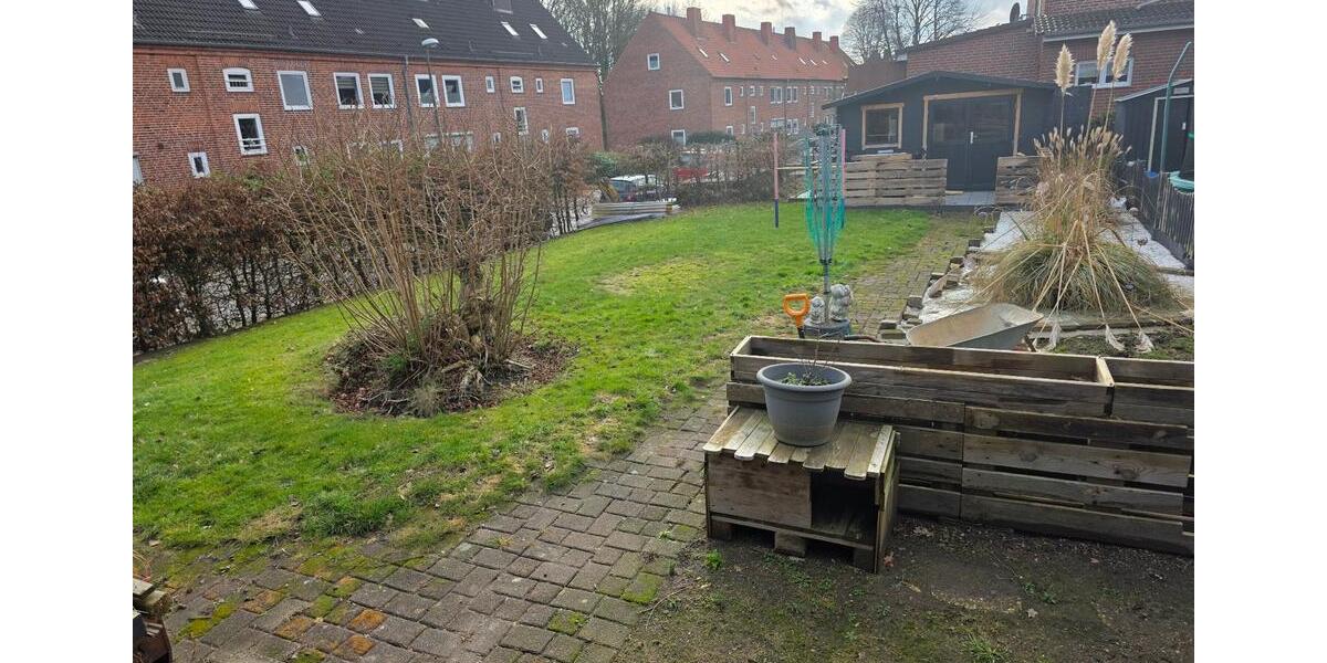 Reihenhaus Kiel Elmschenhagen - 5 Zimmer, 130 m&sup2;, 389.000&euro; | Angebot:25274106