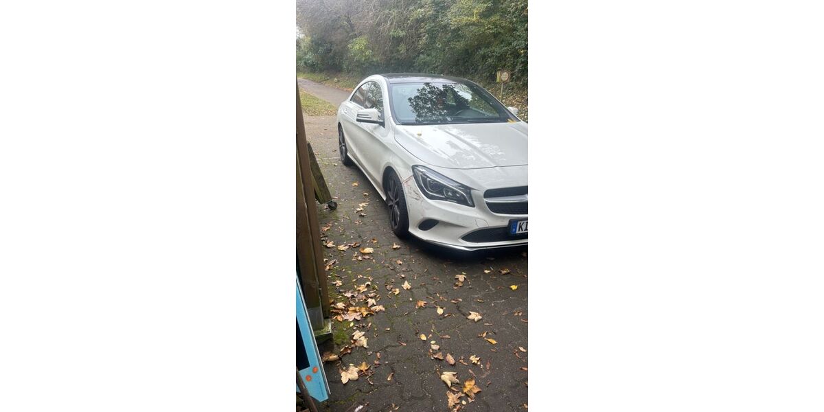 Mercedes-Benz CLA 180 148.000 km 17.500 &euro; kiel 24143
