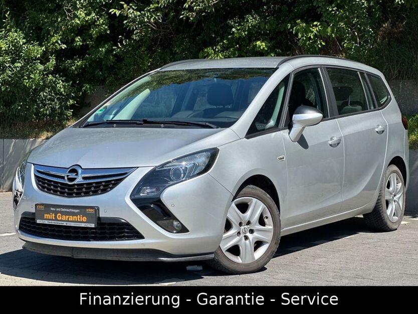 Opel Zafira Tourer 114.972 km 8.490 € Kiel 24147