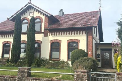 Haus Schülldorf - 10 Zimmer, 145 m&sup2;, 320.000&euro; | Angebot:26585349