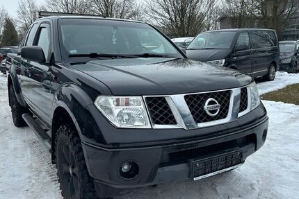Nissan Navara 312.000 km 7.500 &euro; Kiel 24145