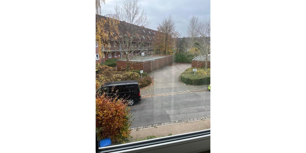 5 Z. Reihenhaus Kiel-Salzburger Str.134 Besichtigung: 14.12.2025 5 zimmer