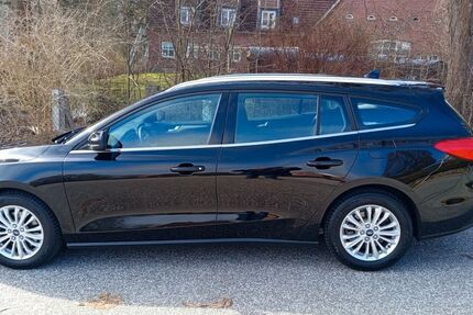 Ford Focus 85.000 km 13.800 &euro; Kiel 24145