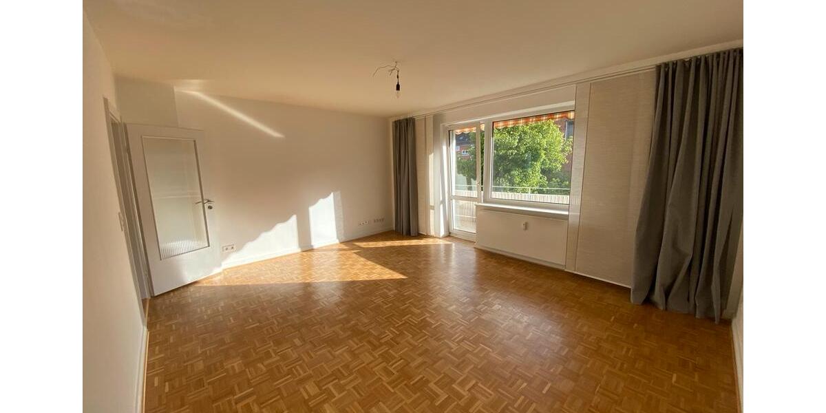 Etagenwohnung Kronshagen - 3 Zimmer, 86 m&sup2;, 999&euro; | Angebot:26598203