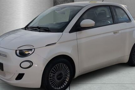 Fiat 500e 11.834 km 25.490 &euro; Preetz 24211