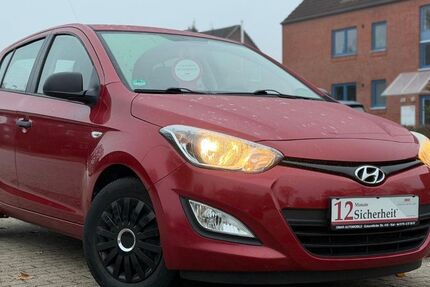Hyundai i20 148.000 km 4.499 &euro; Kiel OT Suchsdorf 24107