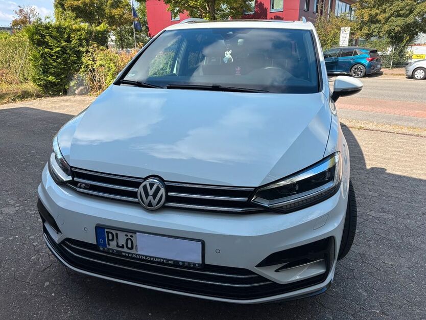VW Touran 76.225 km 19.800 € Kiel 24145