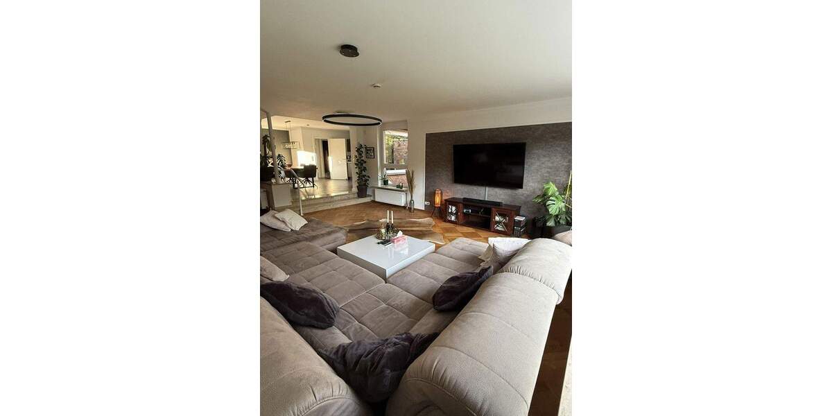 Doppelhaushälfte Neumünster Innenstadt - 5 Zimmer, 125 m&sup2;, 389.000&euro; | Angebot:25728329