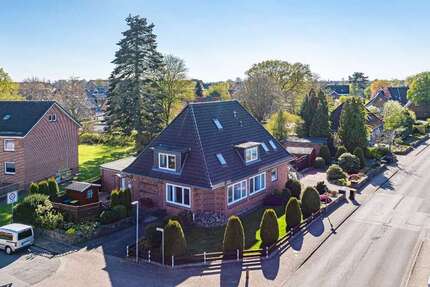 Haus Büdelsdorf - 7 Zimmer, 269 m&sup2;, 379.000&euro; | Angebot:26578737