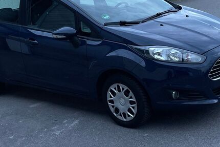 Ford Fiesta 231.000 km 2.950 &euro; Neumünster 24539