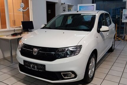 Dacia Sandero 50.000 km 9.900 &euro; Lütjenburg 24321