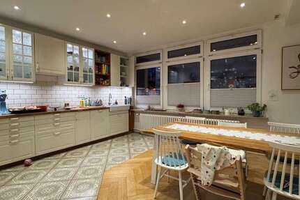 Wohnung zum Mieten in Kiel 1.600 € 125.36 m² 4 zimmer
