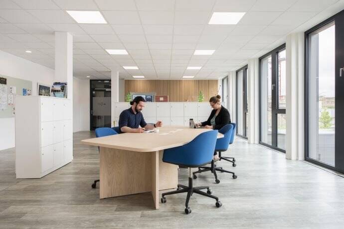 Unbegrenzter Coworking zu unseren Öffnungszeiten in Regus Science Park Kiel zimmer