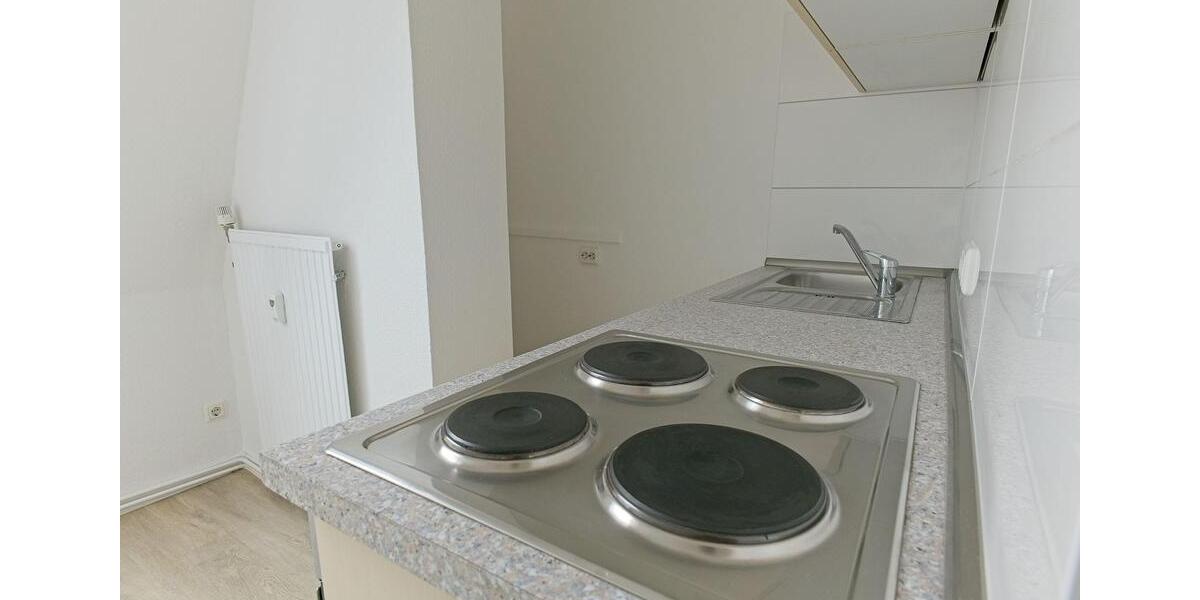 Dachgeschoßwohnung Kiel Südfriedhof - 3 Zimmer, 70 m&sup2;, 960&euro; | Angebot:26386758