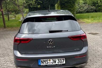 VW Golf 26.900 km 24.200 &euro; Neumünster 24536