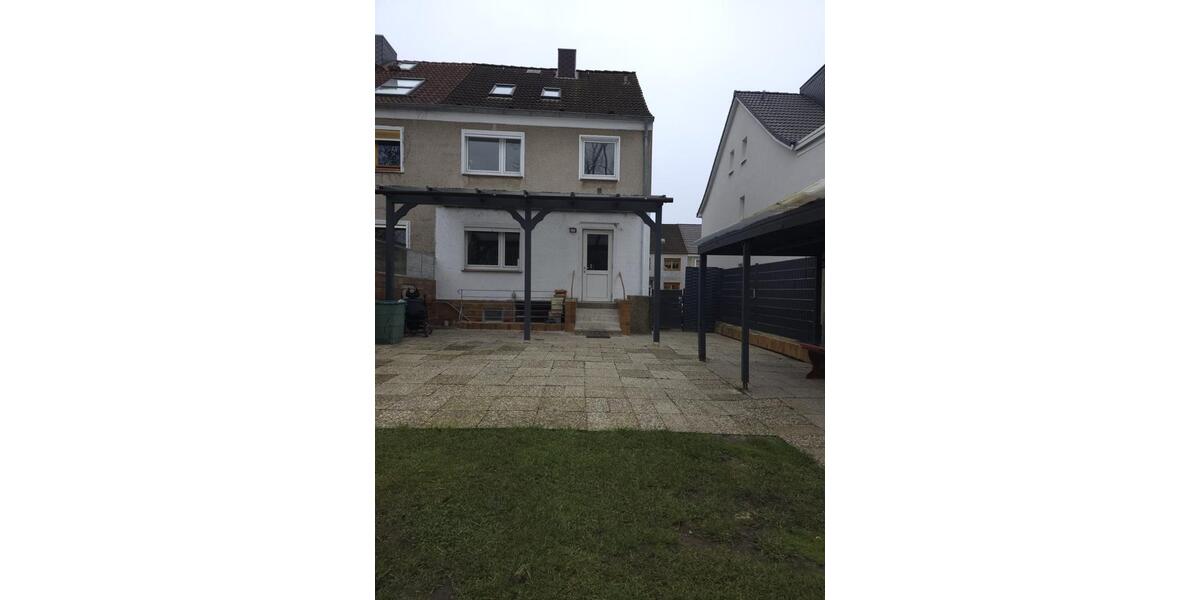 Charmante Doppelhaushälfte direkt am Schwanenseepark 4 zimmer