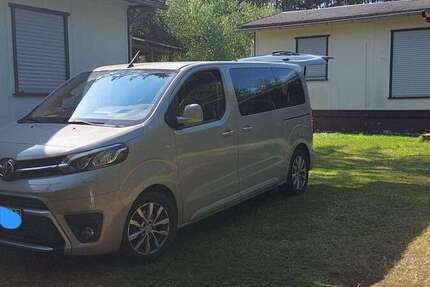 Toyota Proace 160.000 km 22.400 &euro; Exerzierplatz (Kiel) 24103