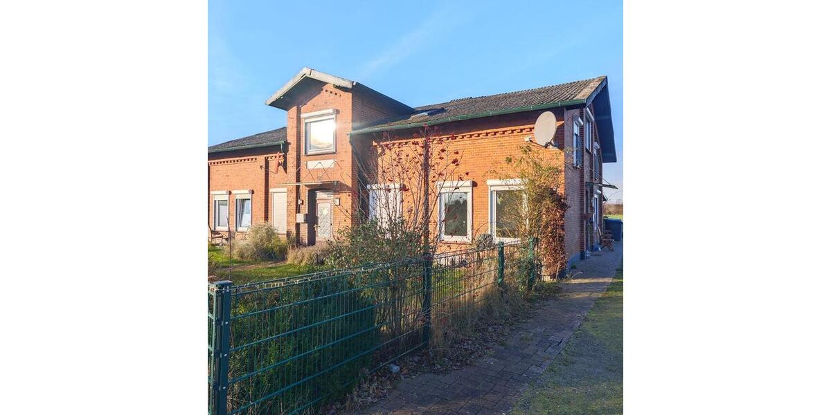 Ruhige 4-Zimmer-Wohnung (116 m²) mit Garten, 2 Min zum Kanal 4 zimmer