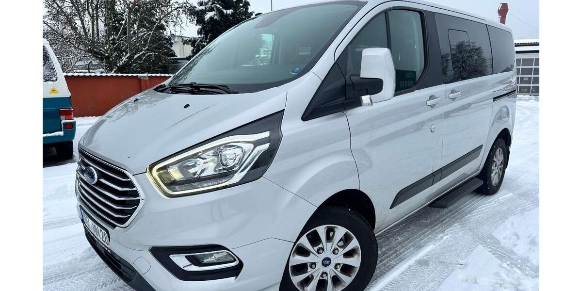 Ford Tourneo Custom 141.145 km 23.900 &euro; Neumünster 24536