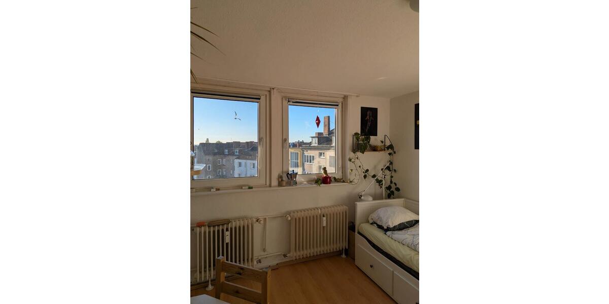 Etagenwohnung Kiel Blücherplatz - 1 Zimmer, 28 m&sup2;, 200&euro; | Angebot:26677408