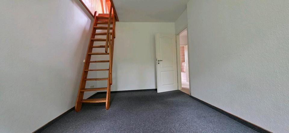 Reihenhaus Kiel Russee - 5 Zimmer, 95 m&sup2;, 389.000&euro; | Angebot:26852217