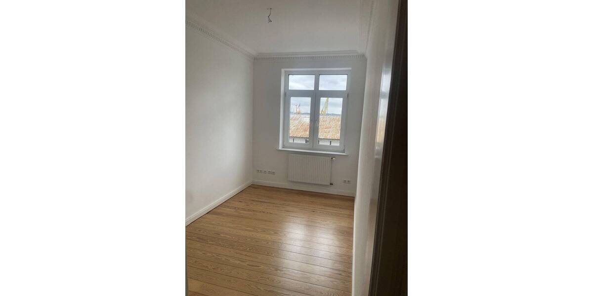 Etagenwohnung Kiel-Friedrichsort Pries - 4 Zimmer, 95 m&sup2;, 370.000&euro; | Angebot:26891851